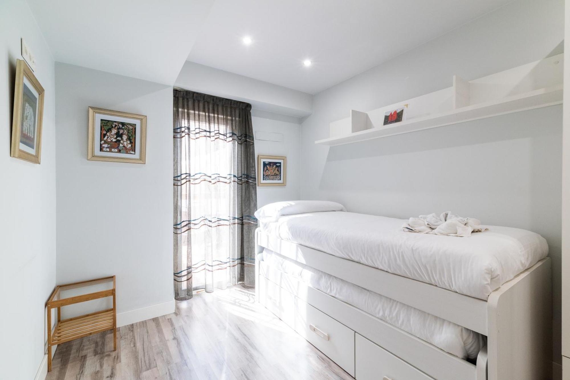 Oasis Centro De Granada Apartment Bagian luar foto