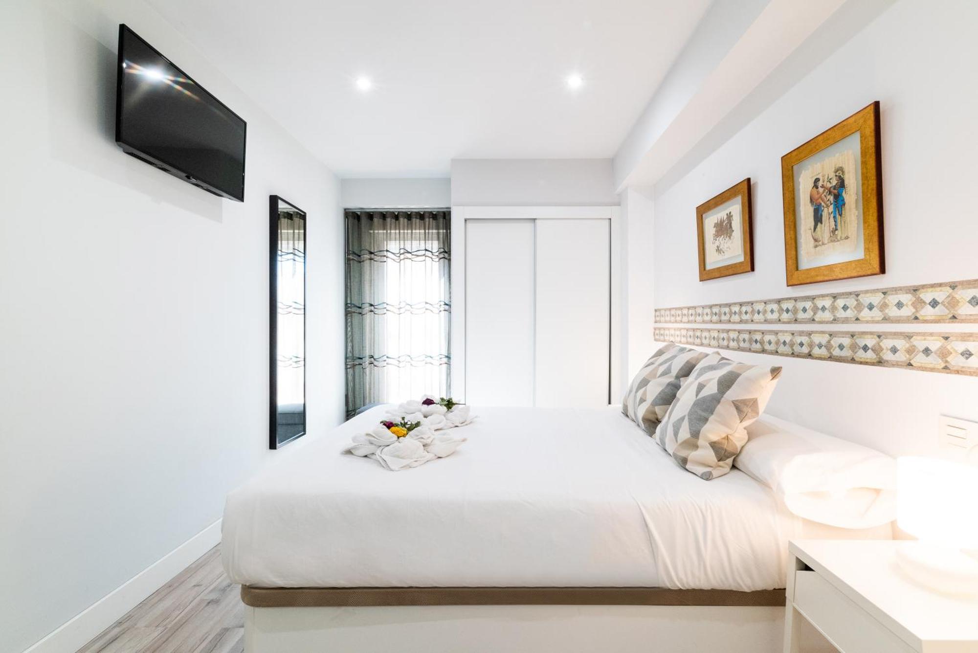 Oasis Centro De Granada Apartment Bagian luar foto