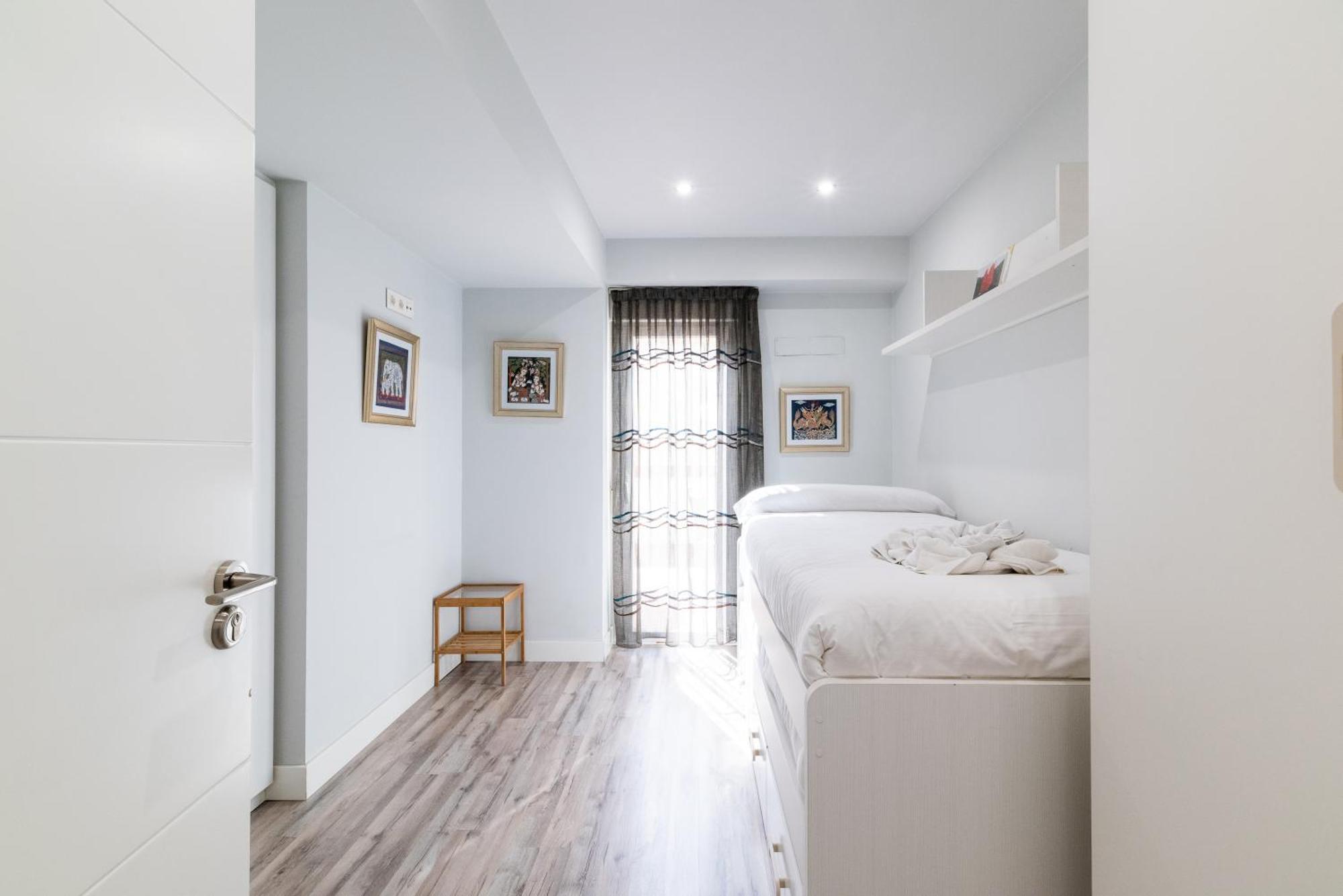 Oasis Centro De Granada Apartment Bagian luar foto