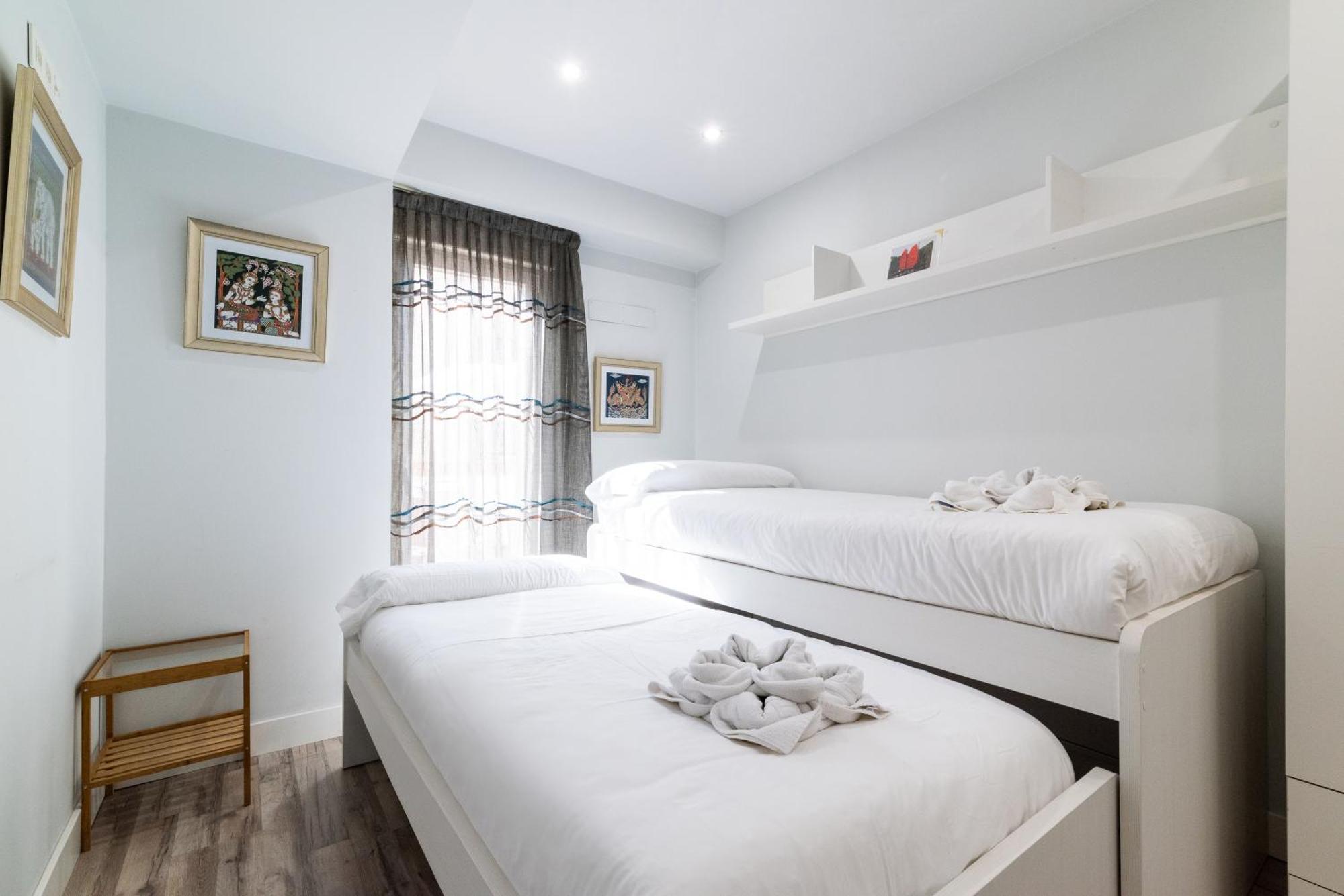 Oasis Centro De Granada Apartment Bagian luar foto